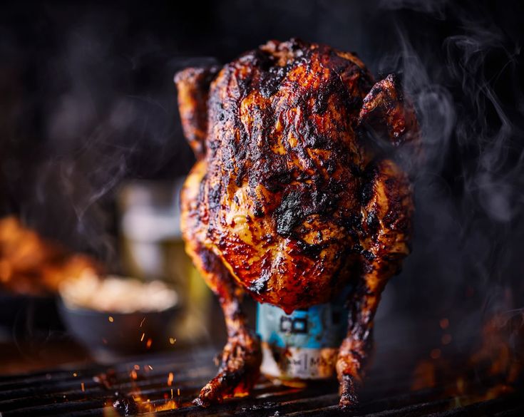 Pollo Entero Ahumado con Hierbas y Mantequilla en Kamado